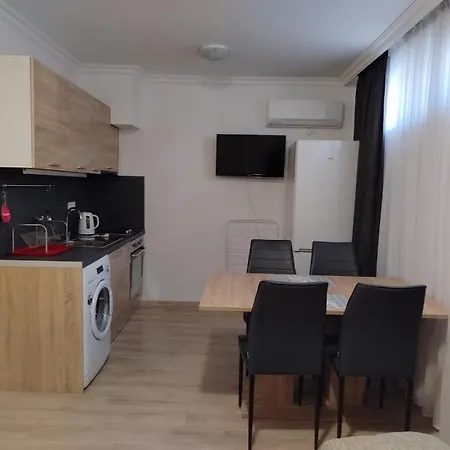 Sarafovo Apartament *