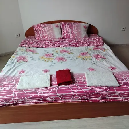 Sarafovo Apartament *